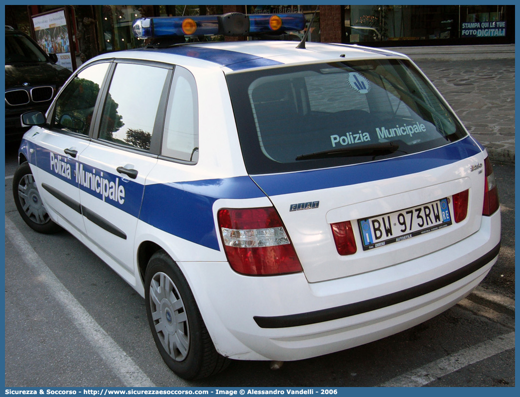 -
Polizia Municipale
Comune di Casalgrande
Fiat Stilo
Parole chiave: Polizia;Locale;Municipale;Casalgrande;Fiat;Stilo