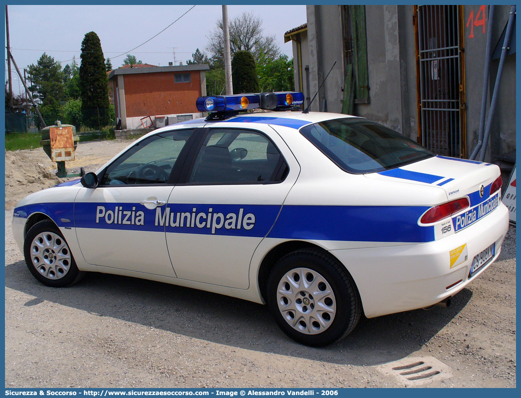 -
Polizia Municipale
Comune di Castel Guelfo di Bologna
Alfa Romeo 156 II serie
Allestitore Bertazzoni S.r.l.
Parole chiave: Polizia;Locale;Municipale;Castel Guelfo di Bologna;Castelguelfo di Bologna;Alfa Romeo;156;Bertazzoni