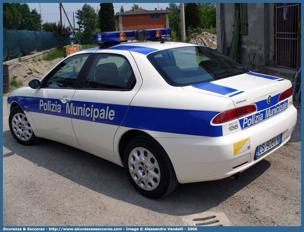 -
Polizia Municipale
Comune di Castel Guelfo di Bologna
Alfa Romeo 156 II serie
Allestitore Bertazzoni S.r.l.
Parole chiave: Polizia;Locale;Municipale;Castel Guelfo di Bologna;Castelguelfo di Bologna;Alfa Romeo;156;Bertazzoni