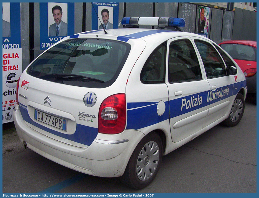 -
Polizia Municipale
Comune di Castellarano
Citroen Xsara Picasso
Allestitore Bertazzoni S.r.l.
Parole chiave: Polizia;Locale;Municipale;Castellarano;Citroen;Xsara;Picasso;Bertazzoni