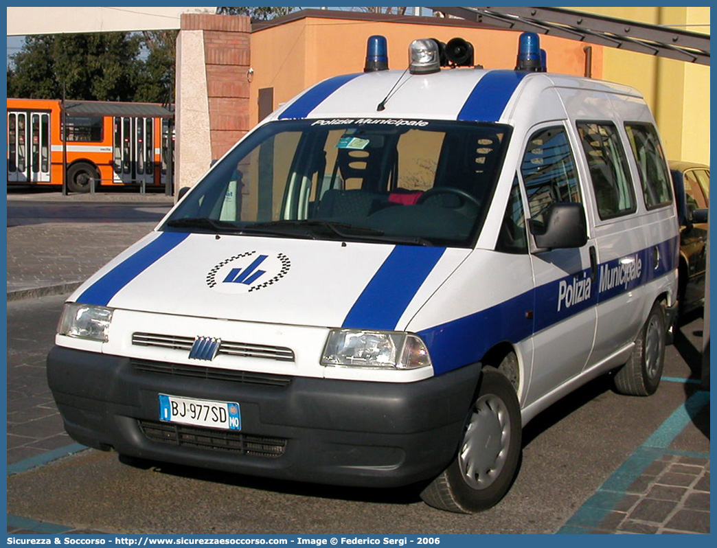 -
Polizia Municipale
Comune di Castelnuovo Rangone
Fiat Scudo I serie
Parole chiave: Polizia;Locale;Municipale;Castelnuovo Rangone;Fiat;Scudo