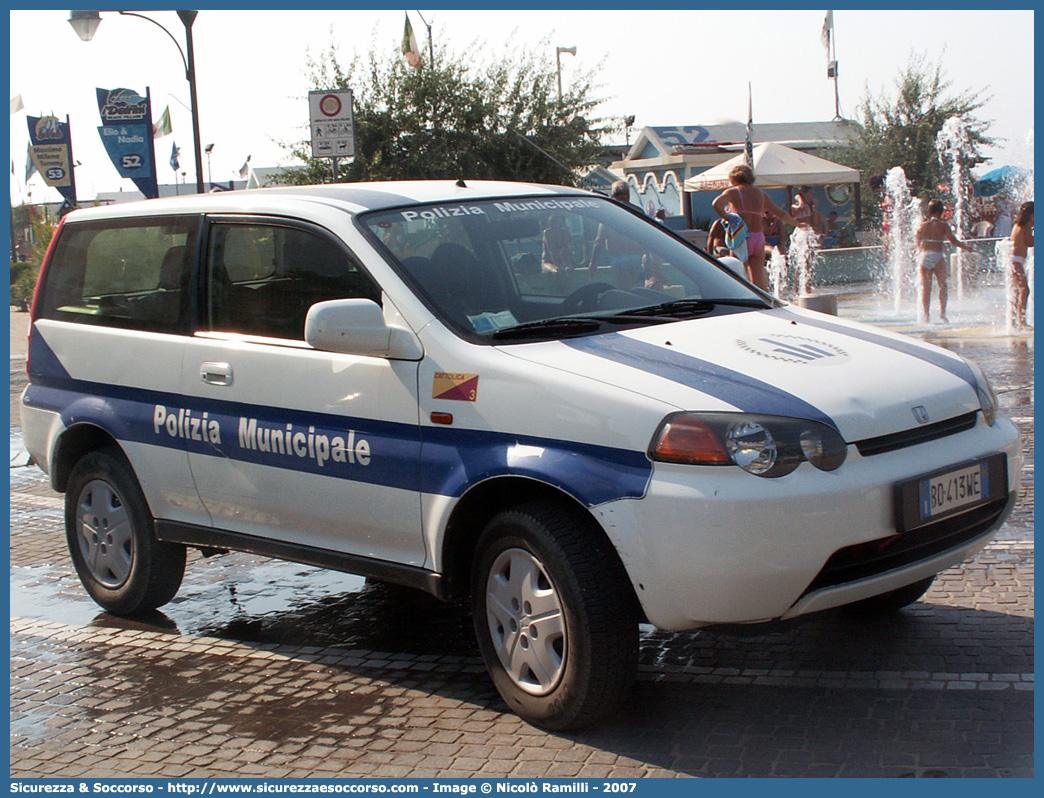 -
Polizia Municipale
Comune di Cattolica
Honda HR-V I serie
Parole chiave: Polizia;Locale;Municipale;Cattolica;Honda;HRV;HR-V;H-RV