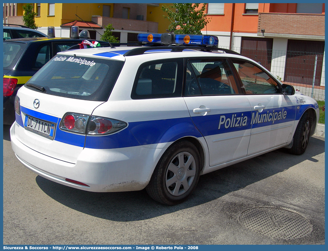 -
Polizia Municipale
Unione Terre d'Argine
Mazda 6 Wagon I serie
Allestitore Bertazzoni S.r.l.
Parole chiave: Polizia;Locale;Municipale;Terre d&#039;Argine;Terre Argine;Campogalliano;Carpi;Novi di Modena;Soliera;Mazda;6;Wagon;SW;S.W.;Bertazzoni