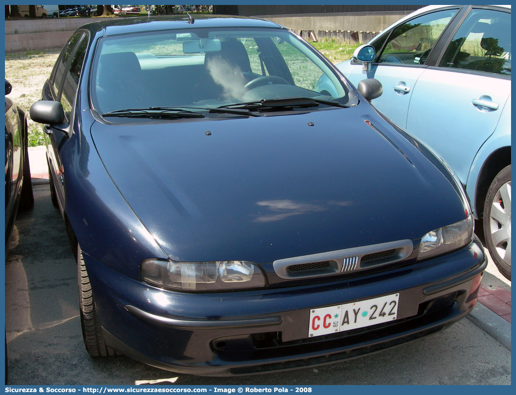 CC AY242
Arma dei Carabinieri
Fiat Marea
Parole chiave: CC;C.C.;Arma;dei;Carabinieri;Fiat;Marea