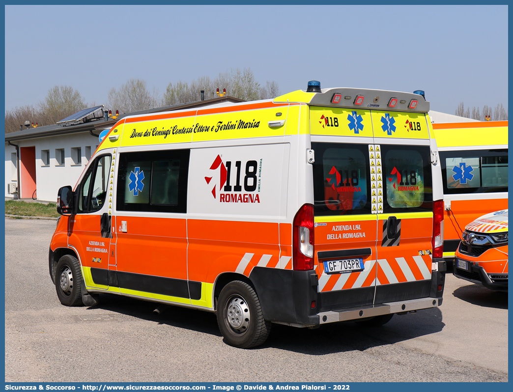 RA 10
118 Romagna Soccorso
Ambito Territoriale di Ravenna
Fiat Ducato III serie restyling
Allestitore Safety Car S.r.l.
Parole chiave: 118;Romagna;Ravenna;Soccorso;Ambulanza;Autoambulanza;Fiat;Ducato;X290;X 290;Orion;Safety Car