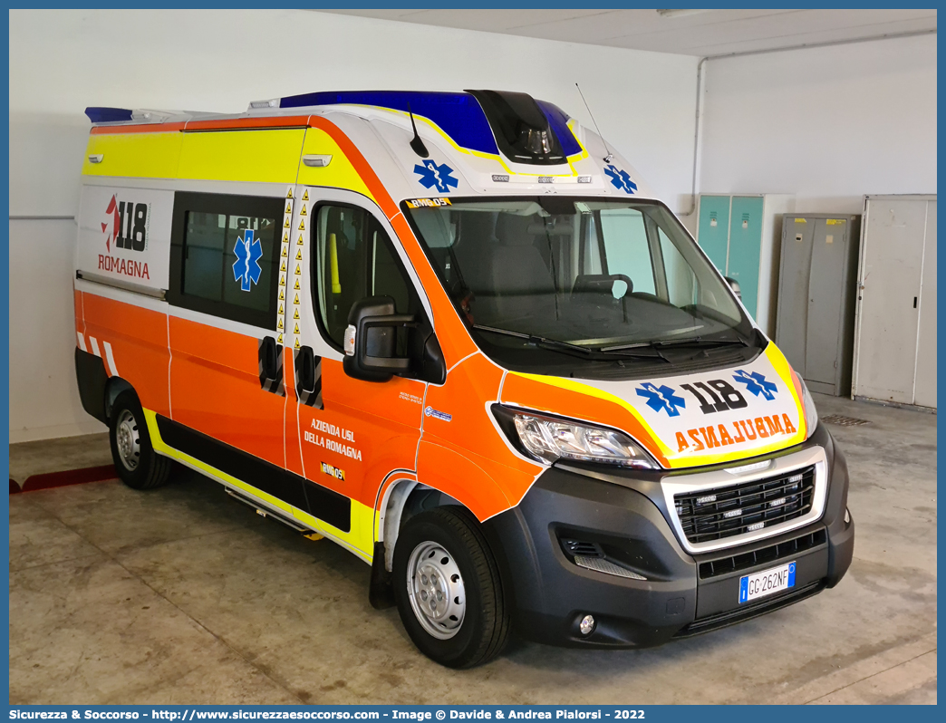 RMG 05
118 Romagna Soccorso
Peugeot Boxer III serie restyling
Allestitore Safety Car S.r.l.
Parole chiave: 118;Romagna;Soccorso;Ambulanza;Autoambulanza;Peugeot;Boxer;Safety Car;Orion