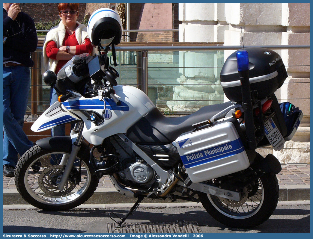 -
Polizia Municipale
Comune di Ferrara
Bmw F650GS
Parole chiave: Polizia;Municipale;Locale;Ferrara;Bmw;F650GS;F 650 GS;F650 GS;F 650GS