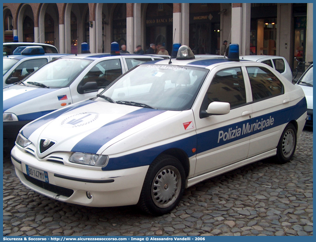 -
Polizia Municipale
Comune di Fiorano Modenese
Alfa Romeo 146
Parole chiave: Polizia;Locale;Municipale;Fiorano Modenese;Alfa Romeo;146