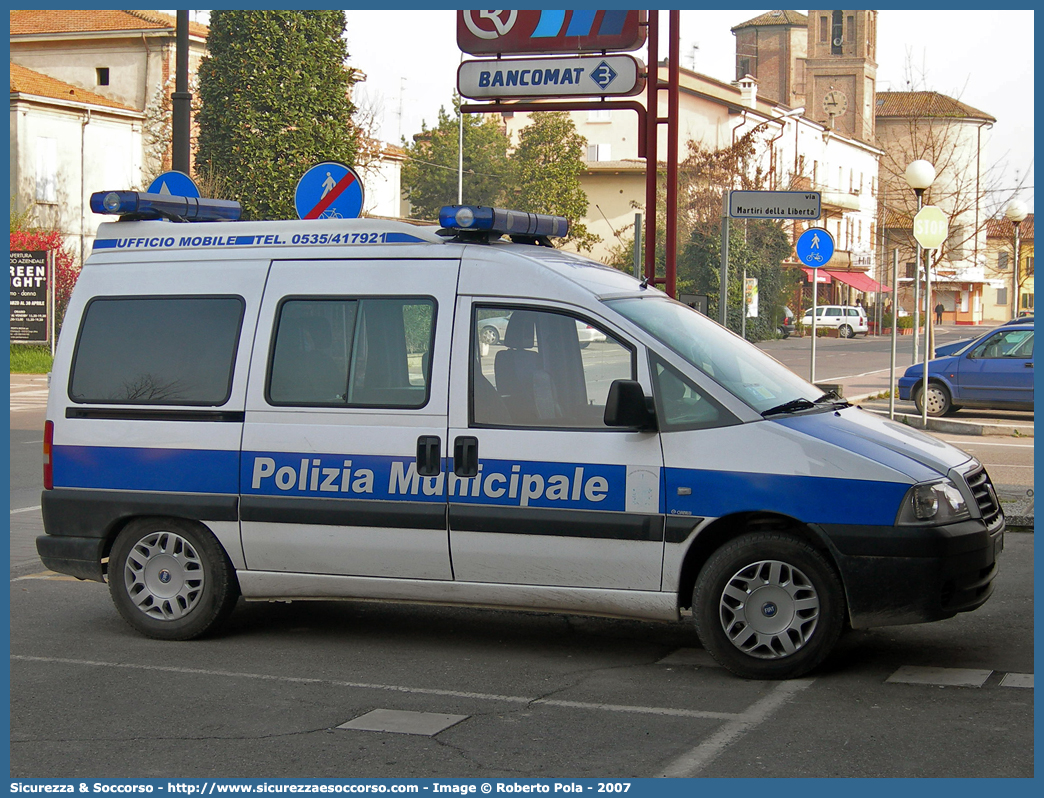 -
Polizia Municipale
Comune di San Possidonio
Fiat Scudo III serie
Allestitore Ciabilli S.r.l.
Parole chiave: Polizia;Locale;Municipale;San Possidonio;Fiat;Scudo;Ciabilli