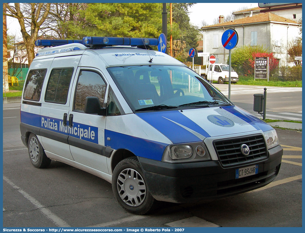 -
Polizia Municipale
Comune di San Possidonio
Fiat Scudo III serie
Allestitore Ciabilli S.r.l.
Parole chiave: Polizia;Locale;Municipale;San Possidonio;Fiat;Scudo;Ciabilli