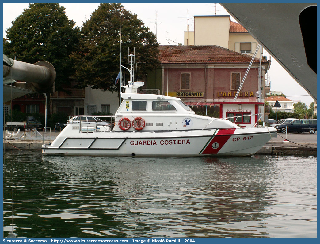 CP 842
Corpo delle Capitanerie di Porto
Guardia Costiera
Vedetta Costiera Classe 825
Parole chiave: CP;C.P.;GC;G.C.;Guardia;Costiera;Capitaneria;Capitanerie;Porto;Vedetta;Vedette;Costiere;Classe;825