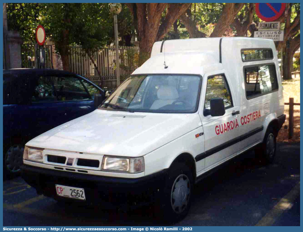 CP 2562
Corpo delle Capitanerie di Porto
Guardia Costiera
Fiat Fiorino II serie restyling
Parole chiave: Guardia Costiera;Capitaneria di Porto;Capitanerie di Porto;Fiat;Fiorino