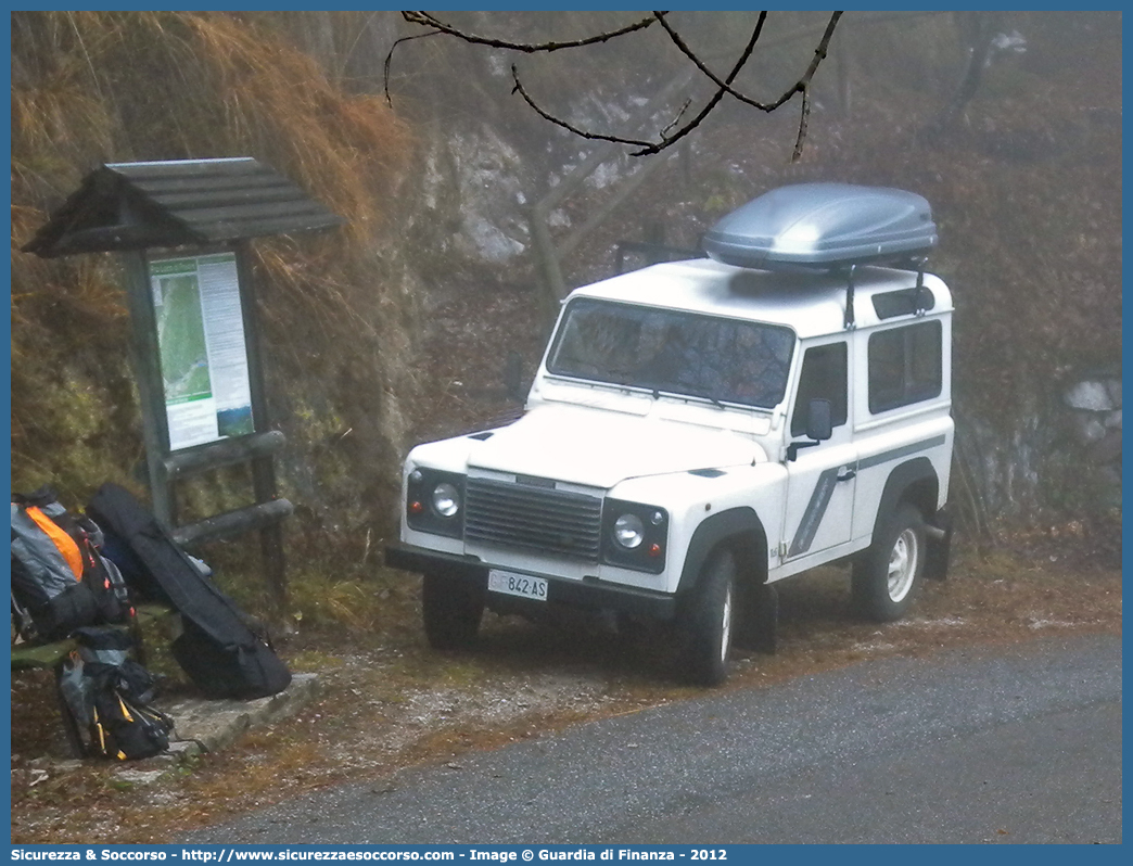 GdiF 842AS
Guardia di Finanza
Land Rover Defender 90
Parole chiave: GdiF;G.D.F.;GDF;Guardia;di;Finanza;Land;Rover;Defender;90;842AS