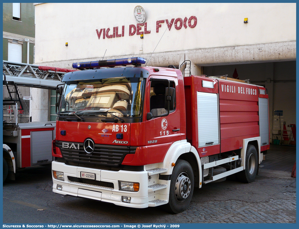 VF 22560
Corpo Nazionale Vigili del Fuoco
Mercedes Benz Atego 1828 I serie restyling
Allestitore BAI S.r.l.
Parole chiave: Corpo;Nazionale;Vigili del Fuoco;Vigili;Fuoco;ABP;A.B.P.;AutoBottePompa;AutoBotte;Mercedes Benz;Atego;1828;BAI;B.A.I.;22560