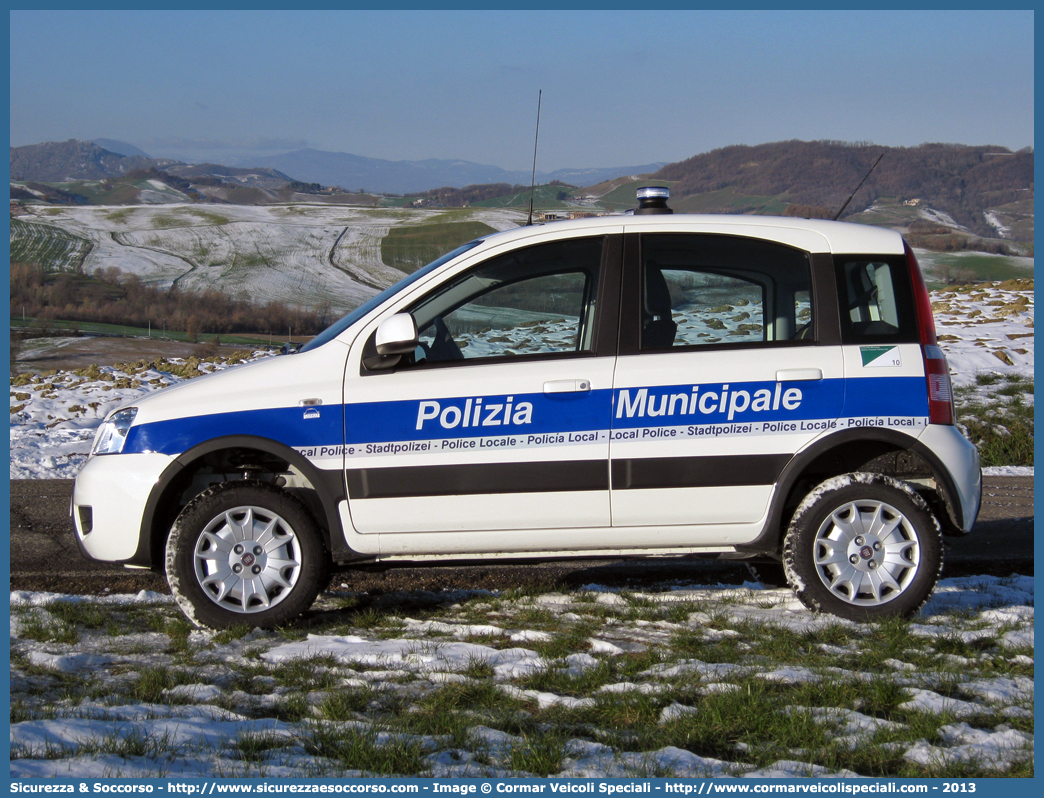 -
Polizia Municipale
Unione Montana Appennino Parma Est
Fiat Nuova Panda 4x4 I serie
Allestitore Cormar S.a.s.
Parole chiave: Polizia;Locale;Municipale;Parma Est;Langhirano;Lesignano de Bagni;Monchio delle Corti;Neviano degli Arduini;Palanzano;Tizzano Val Parma;Fiat;Nuova Panda;4x4;4 x 4;Cormar