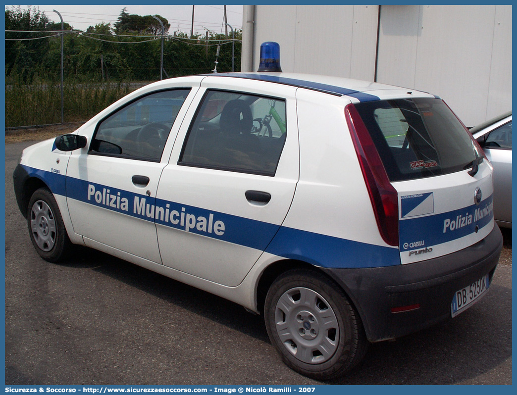 -
Polizia Municipale
Comune di Lugo
Fiat Punto III serie
Allestitore Ciabilli S.r.l.
Parole chiave: Polizia;Locale;Municipale;Lugo;Fiat;Punto;Ciabilli