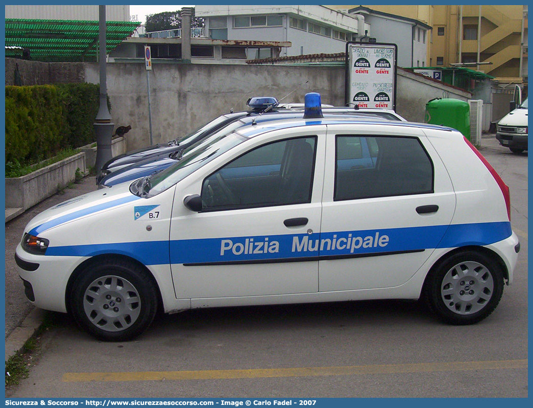 -
Polizia Municipale
Comune di Lugo
Fiat Punto II serie
Allestitore Ciabilli S.r.l.
Parole chiave: Polizia;Locale;Municipale;Lugo;Fiat;Punto;Ciabilli