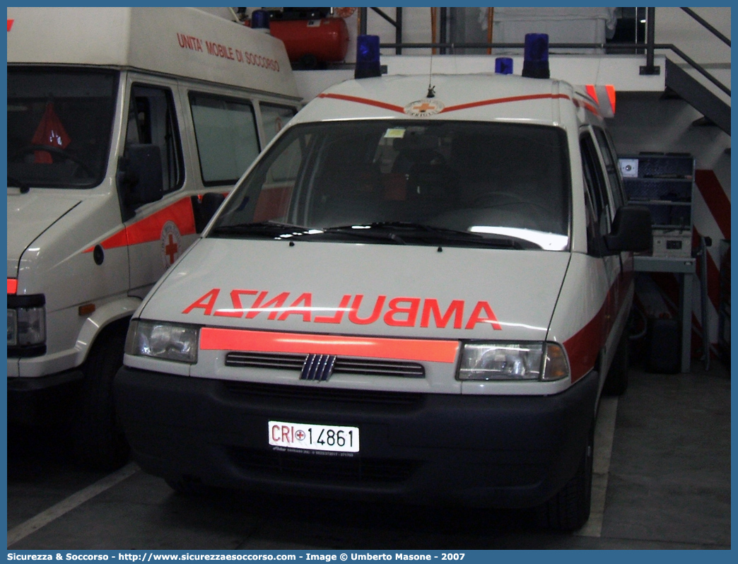 CRI 14861
Croce Rossa Italiana
Torriglia
Fiat Scudo I serie
Allestitore Aricar S.p.A.
Parole chiave: Croce;Rossa;Italiana;CRI;C.R.I.;Ambulanza;Fiat;Scudo;Aricar;Torriglia