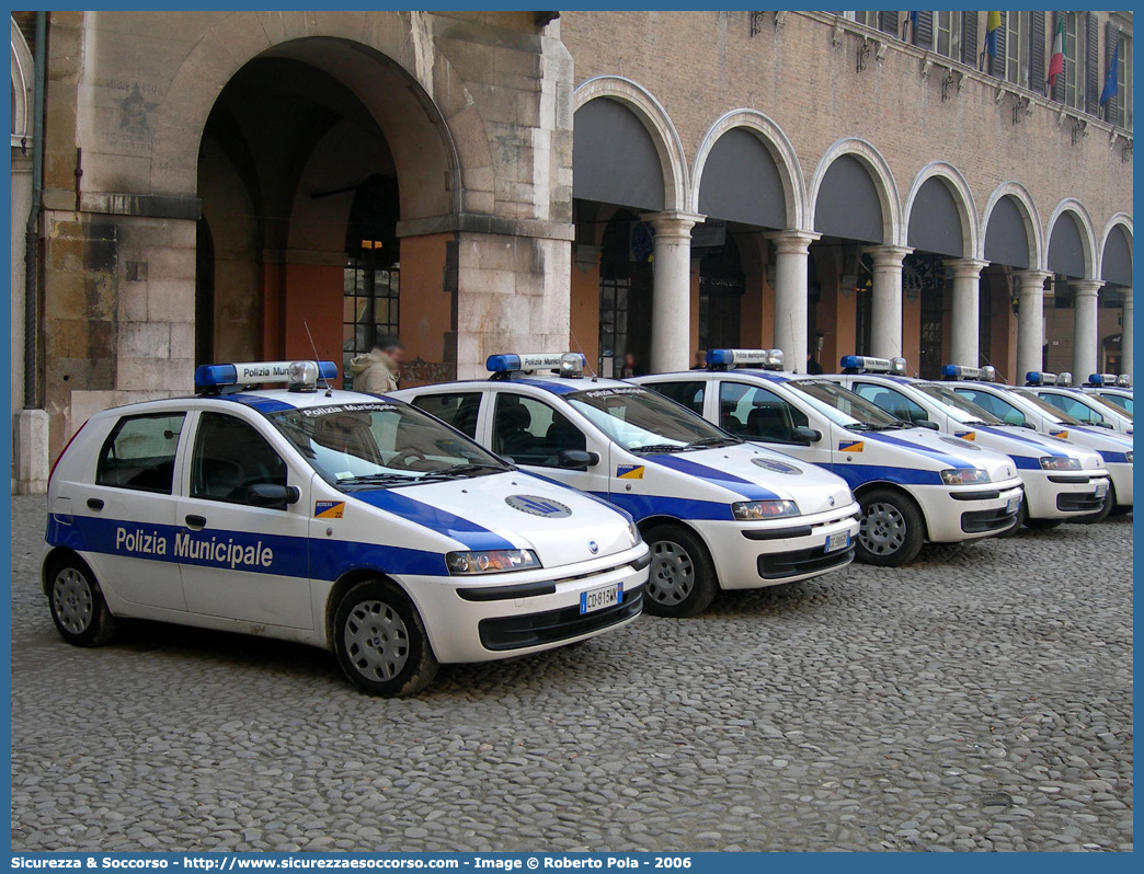 -
Polizia Municipale
Comune di Modena
Fiat Punto II serie
Allestitore Bertazzoni S.r.l.
Parole chiave: Polizia;Locale;Municipale;Modena;Fiat;Punto;Bertazzoni