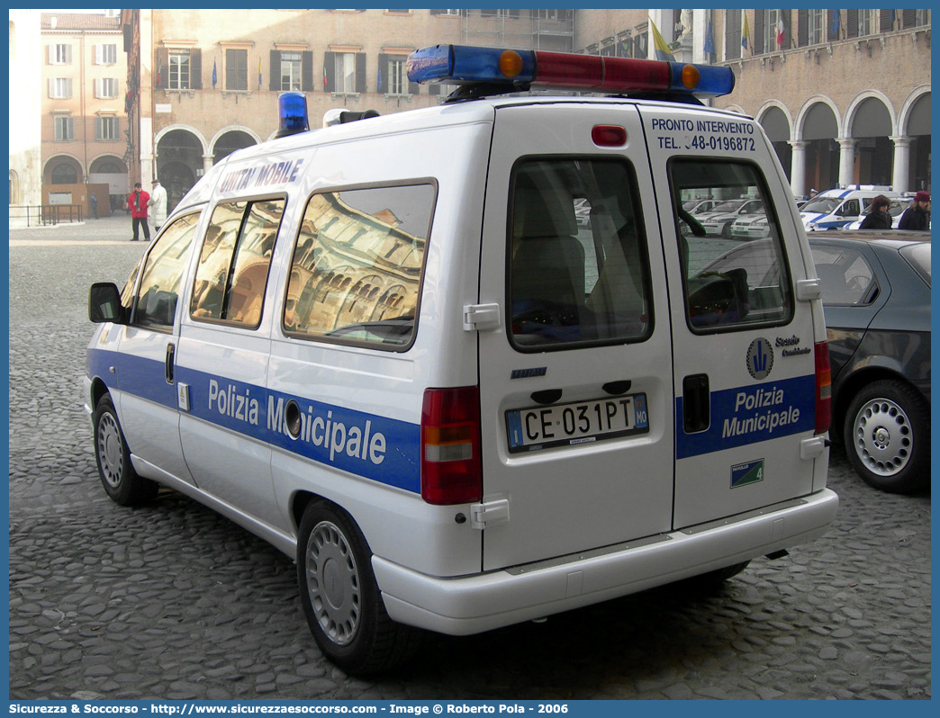 -
Polizia Municipale
Comune di Pavullo nel Frignano
Fiat Scudo II serie
Allestitore Bertazzoni S.r.l.
Parole chiave: Polizia;Locale;Municipale;Pavullo nel Frignano;Fiat;Scudo;Bertazzoni