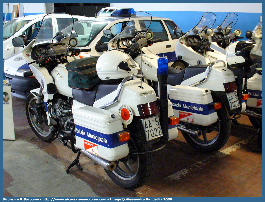 -
Polizia Municipale
Comune di Piacenza
Moto Guzzi V50
Parole chiave: Polizia;Locale;Municipale;Piacenza;Moto Guzzi;V50;V 50