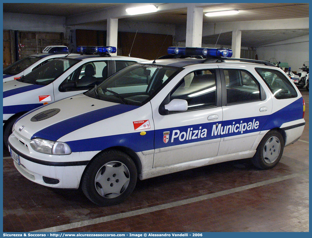 -
Polizia Municipale
Comune di Piacenza
Fiat Palio Weekend I serie
Allestitore Bertazzoni S.r.l.
Parole chiave: Polizia;Locale;Municipale;Piacenza;Fiat;Palio;Weekend;Week End;WE;W.E.;Station Wagon;SW;S.W.;Bertazzoni