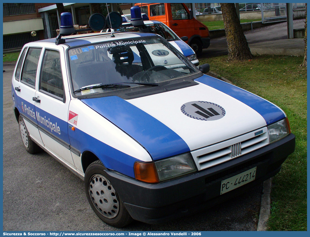 -
Polizia Municipale
Comune di Piacenza
Fiat Uno II serie
Parole chiave: Polizia;Locale;Municipale;Piacenza;Fiat;Uno