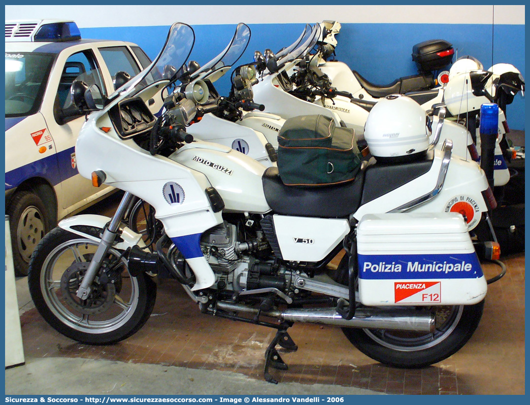 -
Polizia Municipale
Comune di Piacenza
Moto Guzzi V50
Parole chiave: Polizia;Locale;Municipale;Piacenza;Moto Guzzi;V50;V 50