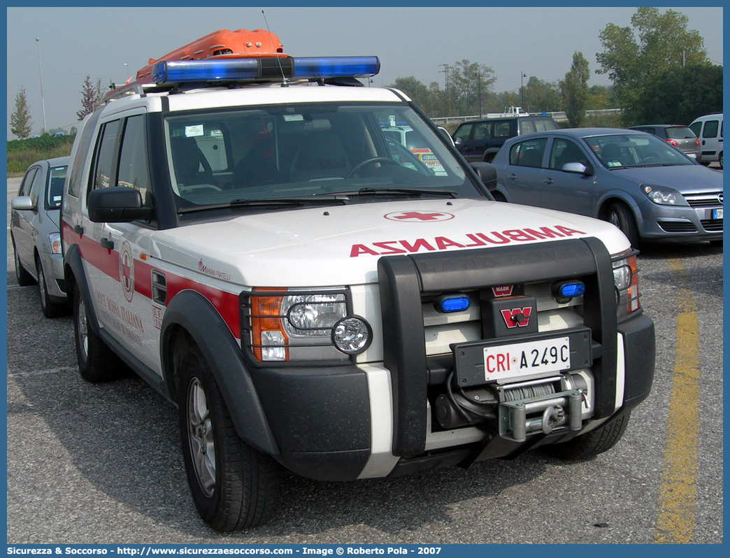 CRI A249C
Croce Rossa Italiana
Cogoleto
Land Rover Discovery 3
Allestitore Mariani Fratelli S.r.l.
Parole chiave: Croce;Rossa;Italiana;CRI;C.R.I.;Ambulanza;Land Rover;Discovery;3;Mariani Fratelli;Cogoleto