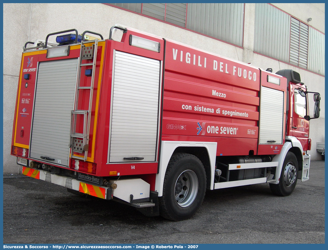 VF 22553
Corpo Nazionale Vigili del Fuoco
Mercedes Benz Atego 1828 I serie restyling
dotata di sistema One Seven
Allestitore BAI S.r.l.
Parole chiave: Corpo;Nazionale;Vigili del Fuoco;Vigili;Fuoco;ABP;A.B.P.;AutoBottePompa;AutoBotte;Mercedes Benz;Atego;1828;BAI;B.A.I.;One Seven;22553