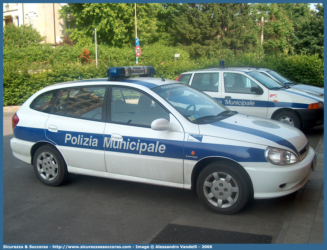 -
Polizia Municipale
Corpo Unico Reggio Nord
Kia Rio Station Wagon I serie
Allestitore Bertazzoni S.r.l.
Parole chiave: Polizia;Locale;Municipale;Reggio Nord;Campagnola Emilia;Correggio;Fabbrico;Rio Saliceto;Rolo;San Martino in Rio;Kia;Rio;Station Wagon;SW;S.W.;Bertazzoni