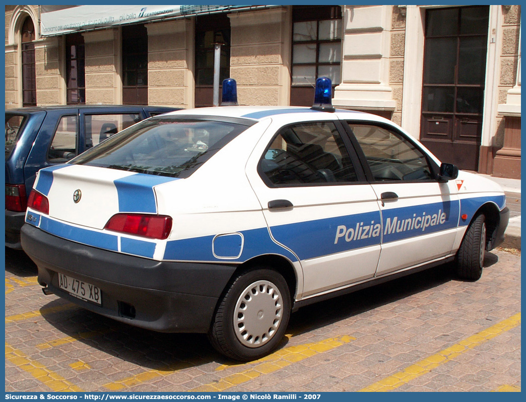 -
Polizia Municipale
Comune di Rimini
Alfa Romeo 146
Parole chiave: Polizia;Locale;Municipale;Rimini;Alfa Romeo;146