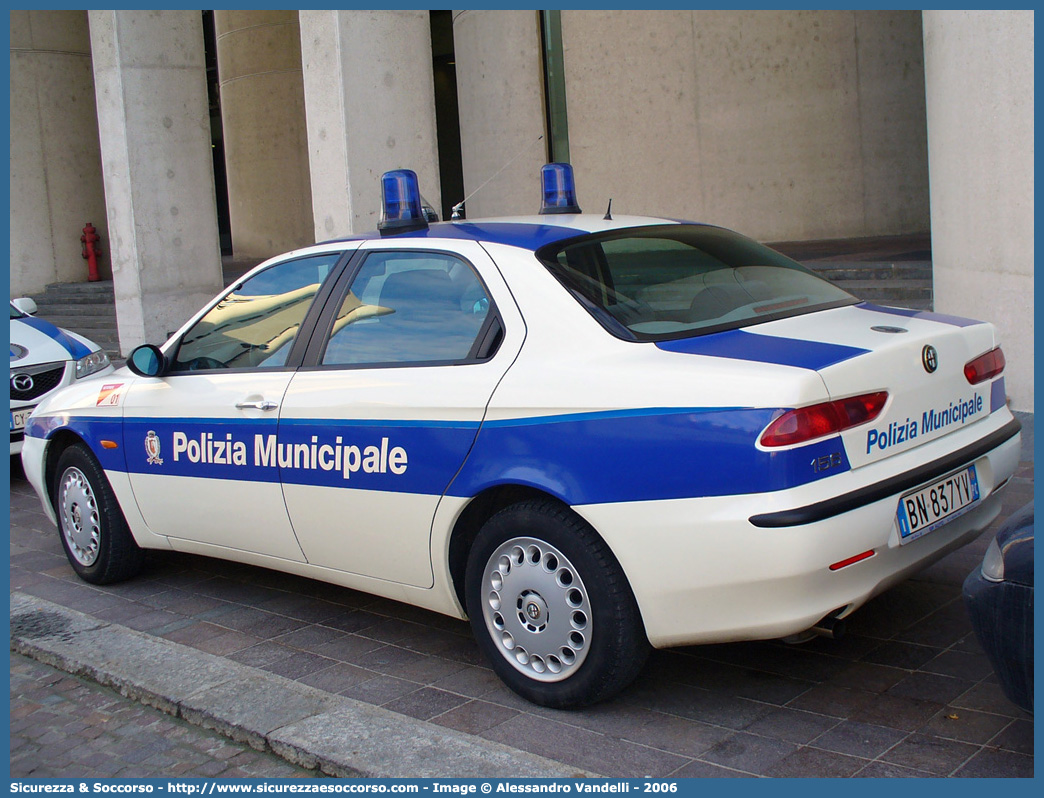 -
Polizia Municipale
Comune di Rottofreno
Alfa Romeo 156 I serie
Parole chiave: Polizia;Locale;Municipale;Rottofreno;Alfa Romeo;156