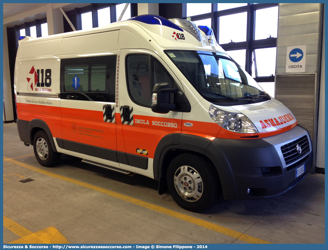 BO 2308
118 Imola Soccorso
Fiat Ducato III serie
Allestitore Vision S.r.l.
Parole chiave: 118;Imola;Soccorso;Ambulanza;Autoambulanza;Fiat;Ducato;X250;X 250;Vision