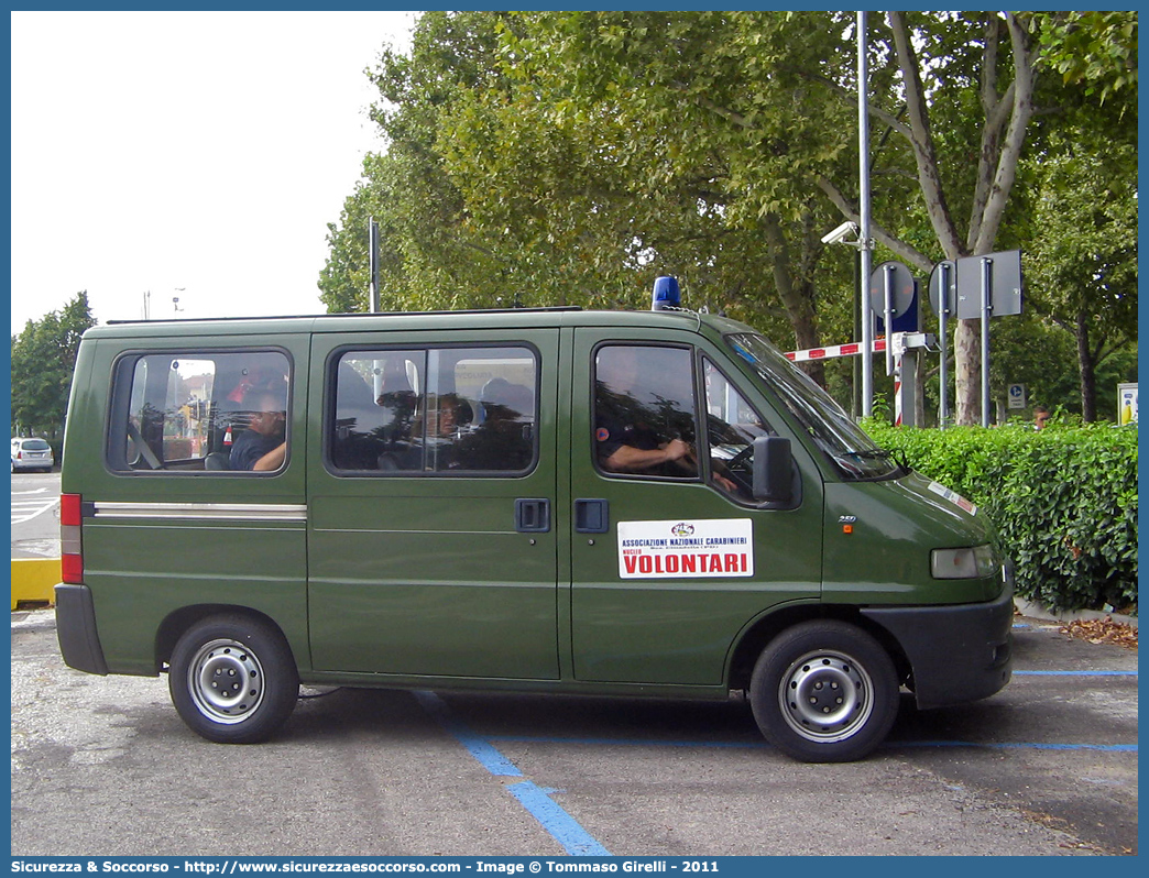 -
Associazione Nazionale Carabinieri
Cittadella
Fiat Ducato II serie
Parole chiave: ANC;A.N.C.;Associazione;Nazionale;Carabinieri;Fiat;Ducato;Cittadella