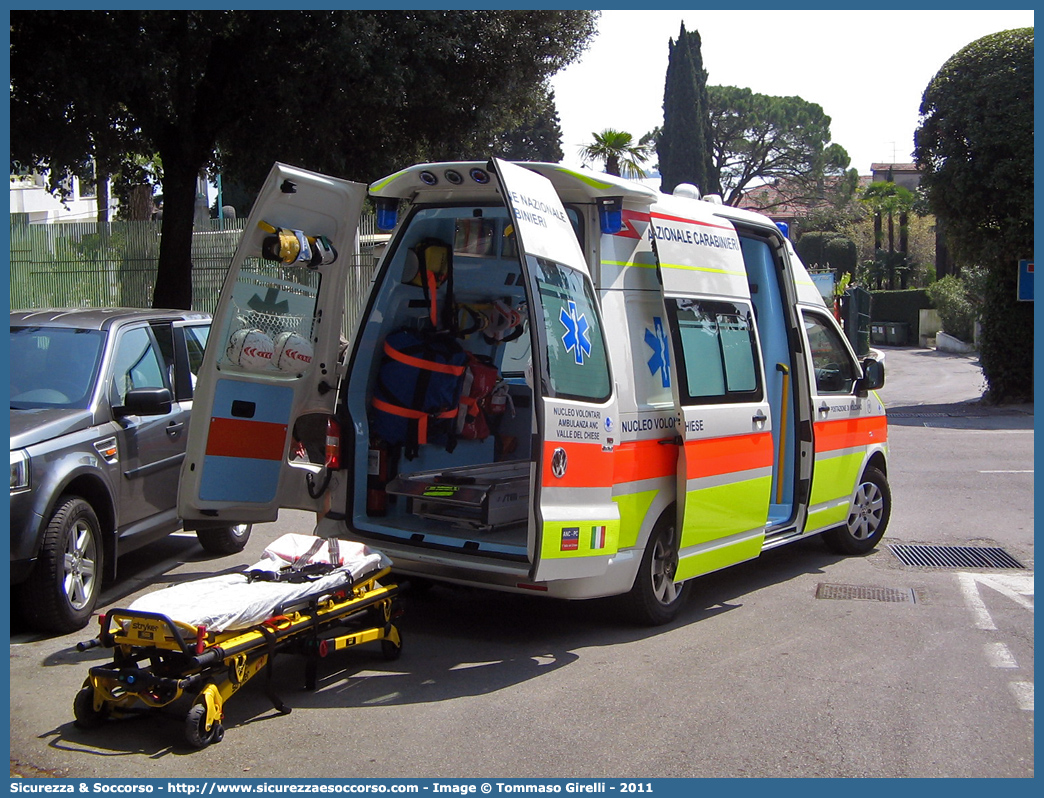 1V
Associazione Nazionale Carabinieri
Valle del Chiese (iPn 1)
Volkswagen Transporter T5
Allestitore Orion S.r.l.
Parole chiave: Associazione;Nazionale;Carabinieri;ANC;A.N.C.;Valle del Chiese;Ambulanza;Volkswagen;Transporter;T5;Orion