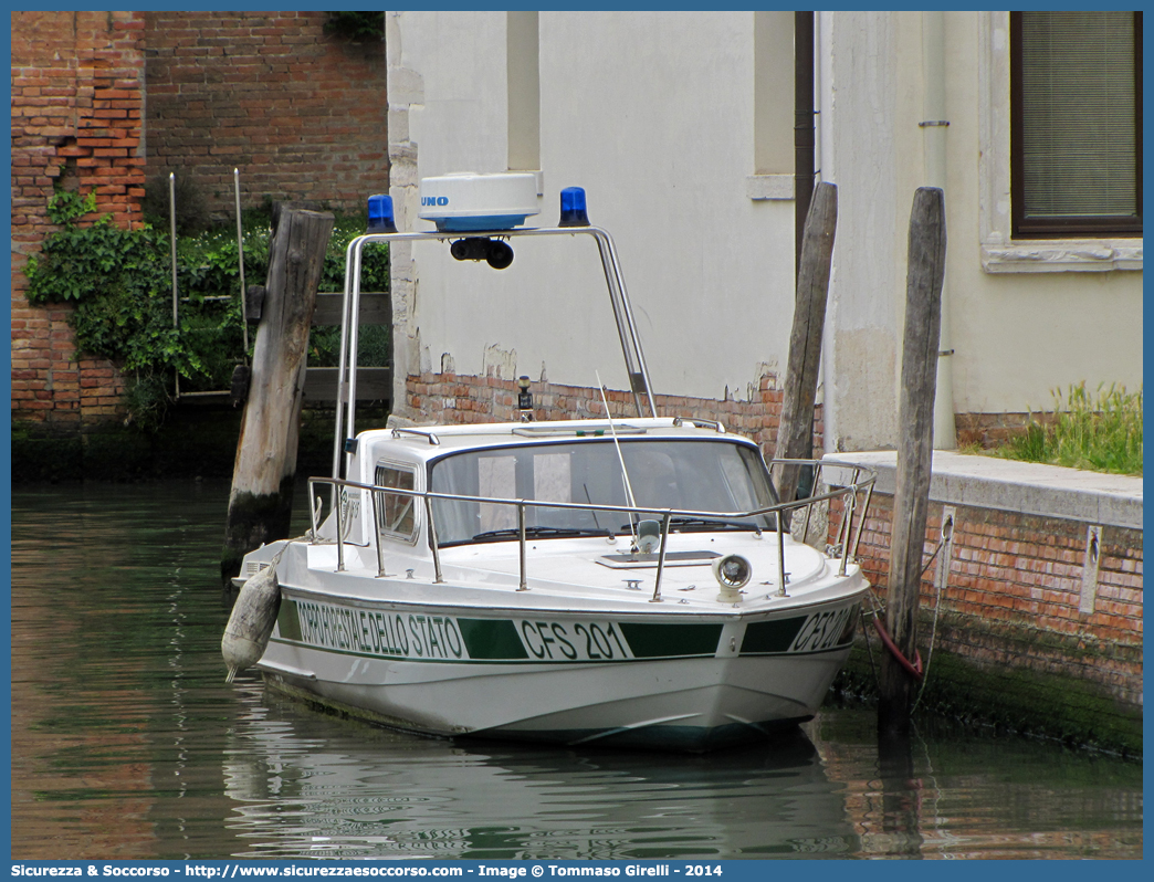 CFS 201
Corpo Forestale dello Stato
Servizio Nautico
Imbarcazione
Parole chiave: Corpo;Forestale;dello;Stato;CFS;C.F.S.;Servizio;Nautico;Imbarcazione;Motoscafo