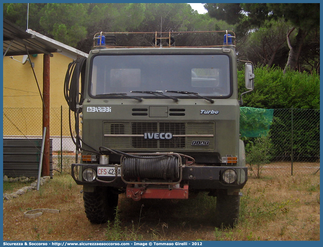 CFS 423AA
Corpo Forestale dello Stato
Nucleo Antincendio Boschivo
Iveco 80-16
Parole chiave: Corpo;Forestale;Stato;Corpo Forestale dello Stato;CFS;C.F.S.;Antincendio;Boschivo;AIB;A.I.B.;Iveco;80-16;80 - 16;423AA;423 AA