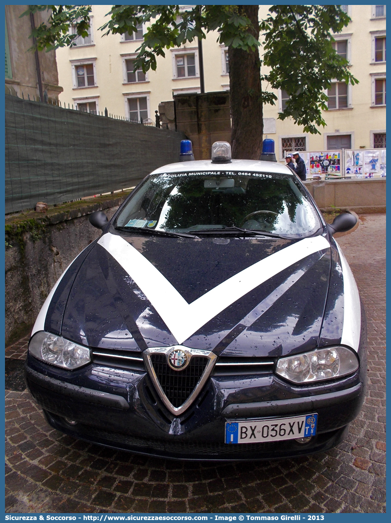 -
Polizia Municipale
Comune di Rovereto
Alfa Romeo 156 Sportwagon I serie
Parole chiave: Polizia;Locale;Municipale;Rovereto;Alfa Romeo;156;Sportwagon