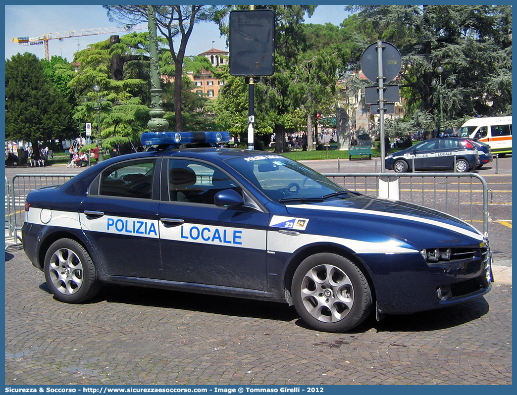 Polizia Locale YA149AH
Polizia Locale
Federazione Comuni del Camposampierese
Alfa Romeo 159
Allestitore Ciabilli S.r.l.
Parole chiave: Polizia;Locale;Municipale;Camposampierese;Borgoricco;Campodarsego;Camposampiero;Loreggia;San Giorgio delle Pertiche;Santa Giustina in Colle;Villa del Conte;Villanova di Camposampiero;Alfa Romeo;159;Ciabilli;YA149AH;YA 149 AH