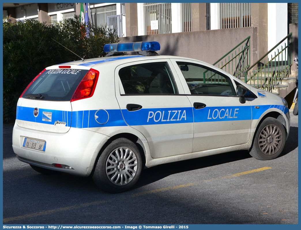 Polizia Locale YA313AK
Polizia Locale
Comune di Imperia
Fiat Grande Punto
Parole chiave: Polizia;Locale;Municipale;Imperia;Fiat;Grande Punto;YA313AK;YA 313 AK