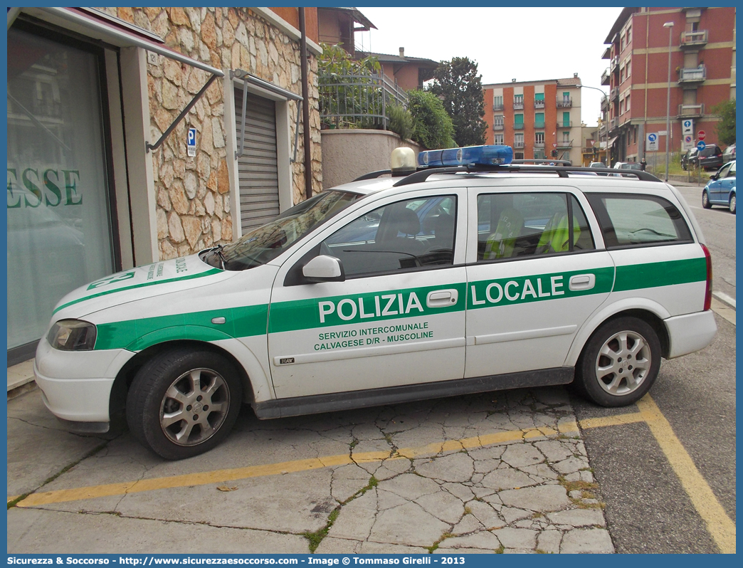 Polizia Locale YA399AB
Polizia Locale
Servizio Intercomunale
Calvagese della Riviera e Muscoline
Opel Astra Station Wagon II serie
Parole chiave: Polizia;Locale;Municipale;Calvagese della Riviera;Muscoline;Opel;Astra;SW;S.W.;Station;Wagon;YA399AB;YA 399 AB