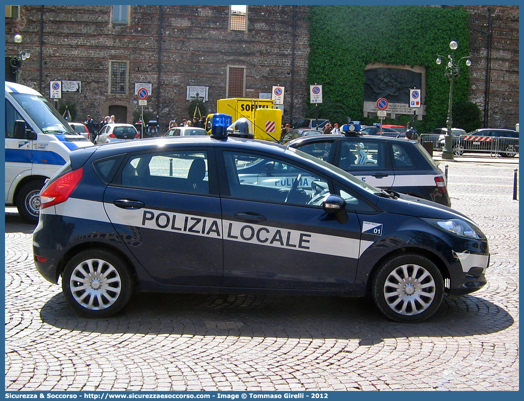 Polizia Locale YA614AL
Polizia Locale
UnionValli
Ford Fiesta VI serie
Allestitore Maritan S.r.l.
Parole chiave: PL;P.L.;PM;P.M.;Polizia;Locale;Municipale;UnionValli;San Martino Buon Albergo;Lavagno;Ford;Fiesta;Maritan Alberto;YA614AL;YA 614 AL