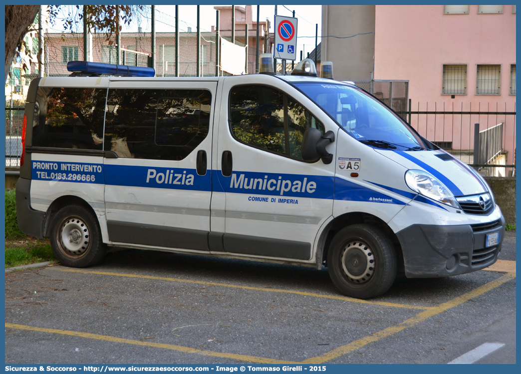 Polizia Locale YA995AA
Polizia Locale
Comune di Imperia
Opel Vivaro I serie
Allestitore Bertazzoni S.r.l.
Parole chiave: Polizia;Locale;Municipale;Imperia;Opel;Vivaro;Bertazzoni;YA995AA;YA 995 AA