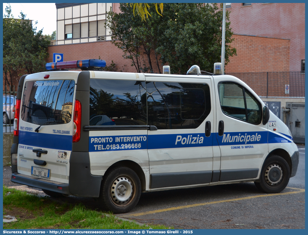 Polizia Locale YA995AA
Polizia Locale
Comune di Imperia
Opel Vivaro I serie
Allestitore Bertazzoni S.r.l.
Parole chiave: Polizia;Locale;Municipale;Imperia;Opel;Vivaro;Bertazzoni;YA995AA;YA 995 AA