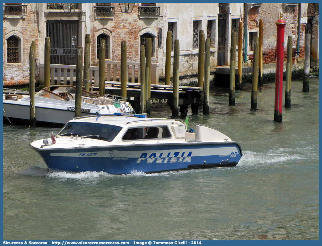 PS 1279
Polizia di Stato
Polizia del Mare
Squadra Volante Venezia
Vizianello GV 25 Experience
Parole chiave: PS;P.S.;Polizia;di;Stato;Squadra;Volante;del;Mare;Vizianello;GV;25;Experience