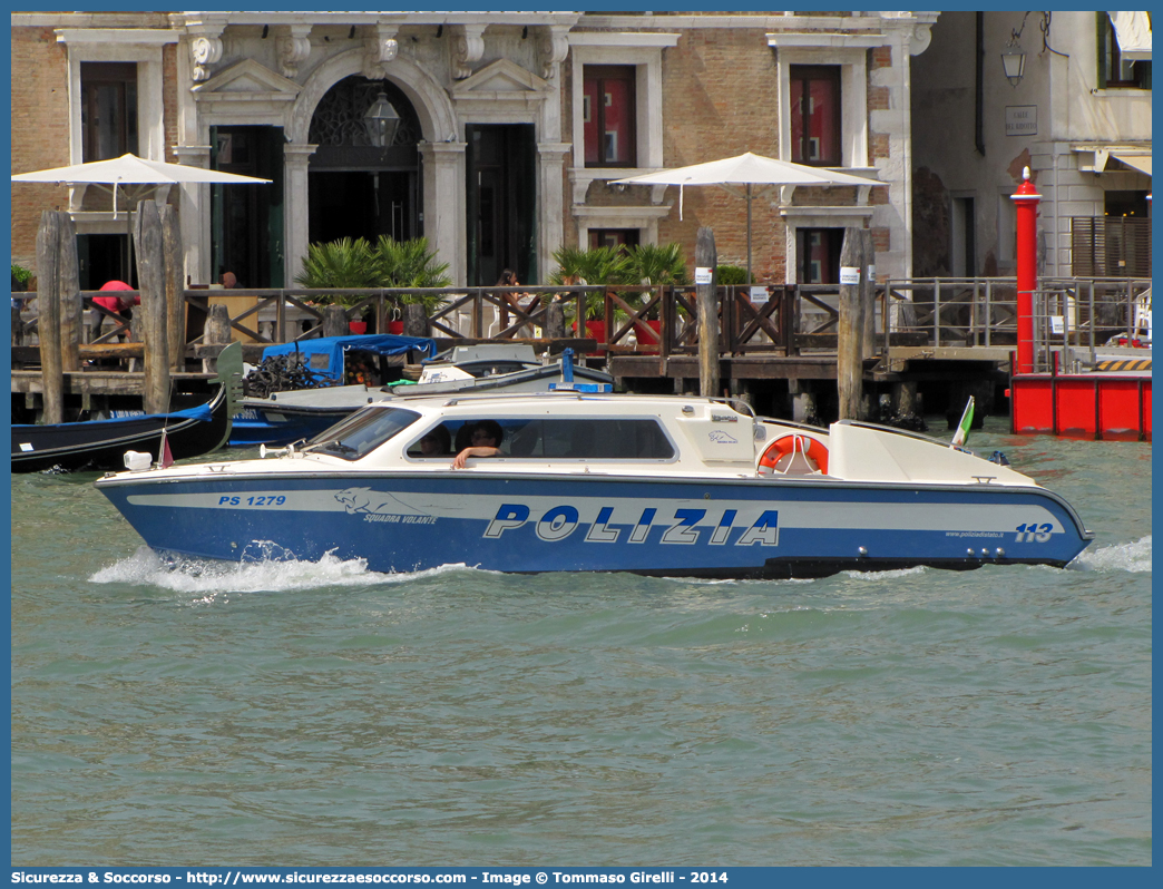 PS 1279
Polizia di Stato
Polizia del Mare
Squadra Volante Venezia
Vizianello GV 25 Experience
Parole chiave: PS;P.S.;Polizia;di;Stato;Squadra;Volante;del;Mare;Vizianello;GV;25;Experience