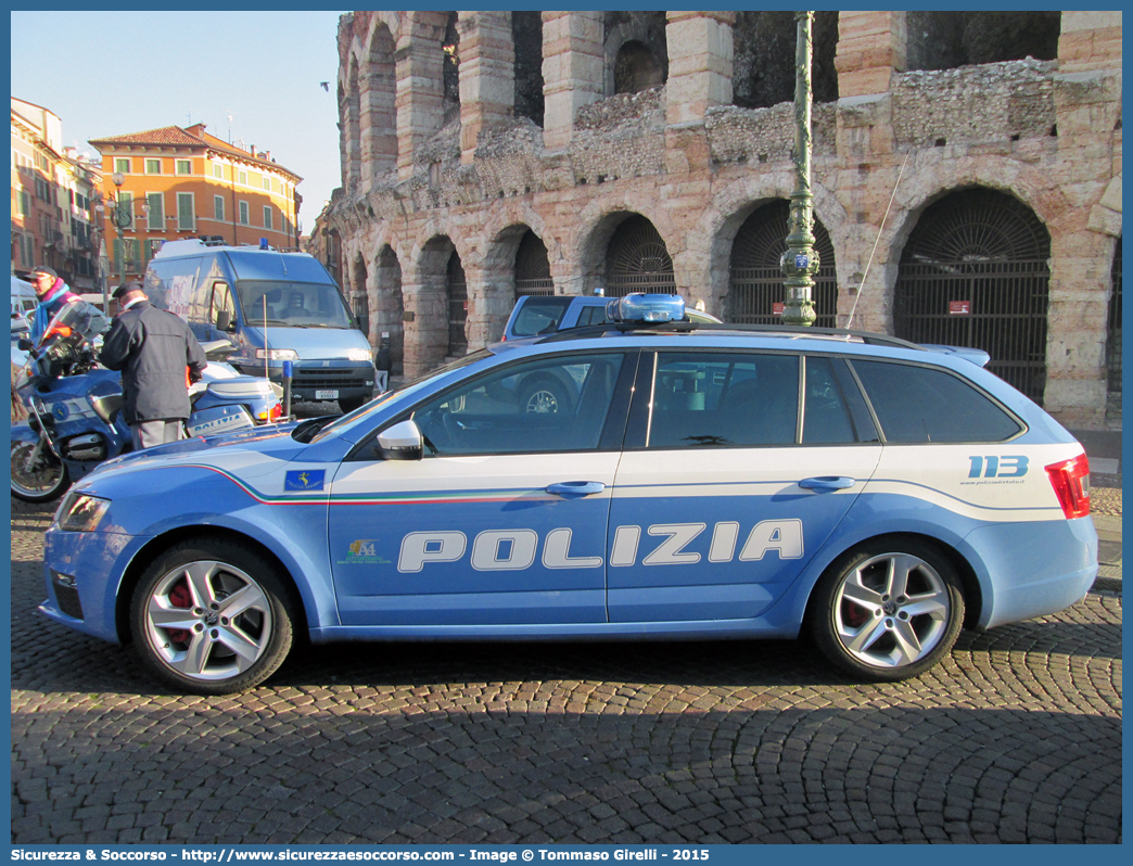 Polizia M0485
Polizia di Stato
Polizia Stradale
Autostrada Bs/Vr/Vi/Pd S.p.A.
Skoda Octavia Wagon RS IV serie
Parole chiave: PS;P.S.;Polizia;di;Stato;Stradale;Autostrada;Autostradale;Bs/Vr/Vi/Pd S.p.A.;Skoda;Octavia;Wagon;Station;SW;S.W.;RS