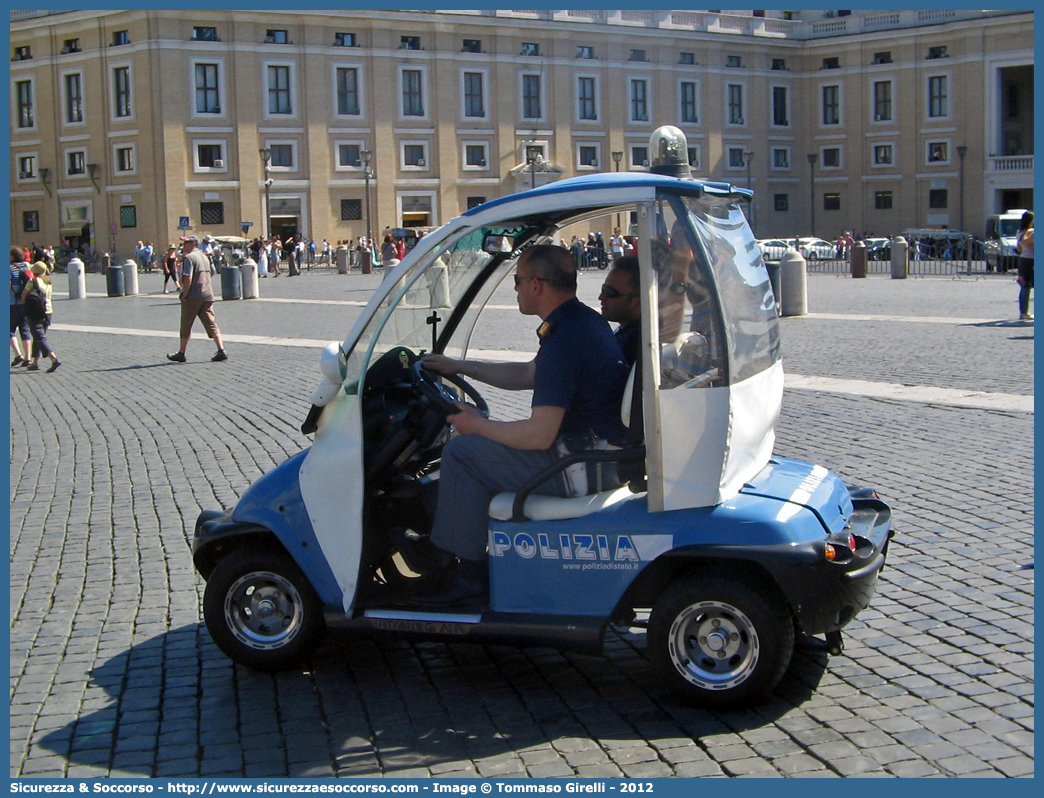 Polizia H3531
Polizia di Stato
Ispettorato di Pubblica Sicurezza "Vaticano"
Italcar Attiva NEV C4S.2
Parole chiave: Polizia;Stato;Polizia di Stato;Ispettorato;Pubblica Sicurezza;Vaticano;Italcar;Attiva NEV C4S.2;H3531