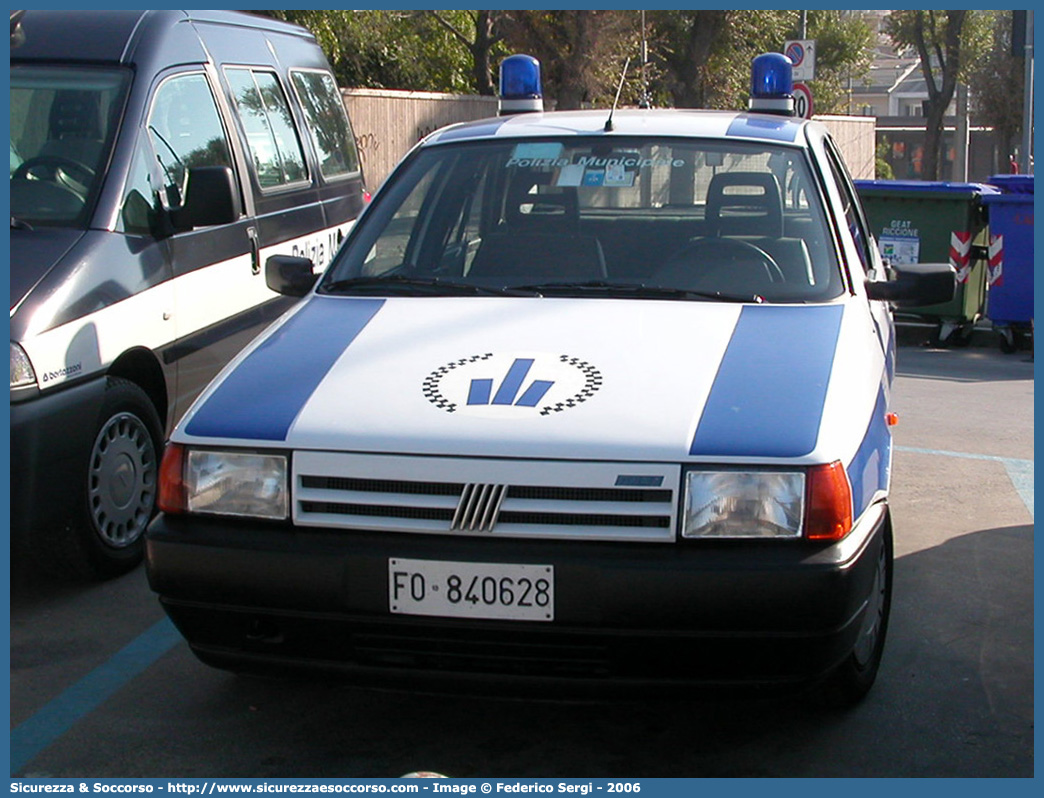 -
Polizia Municipale
Unione Comuni della Valconca
Fiat Tipo I serie
Parole chiave: Polizia;Locale;Municipale;Valconca;Val Conca;Gemmano;Mondaino;Montecolombo;Montefiore Conca;Montegridolfo;Montescudo;Morciano di Romagna;Saludecio;San Clemente;Fiat;Tipo